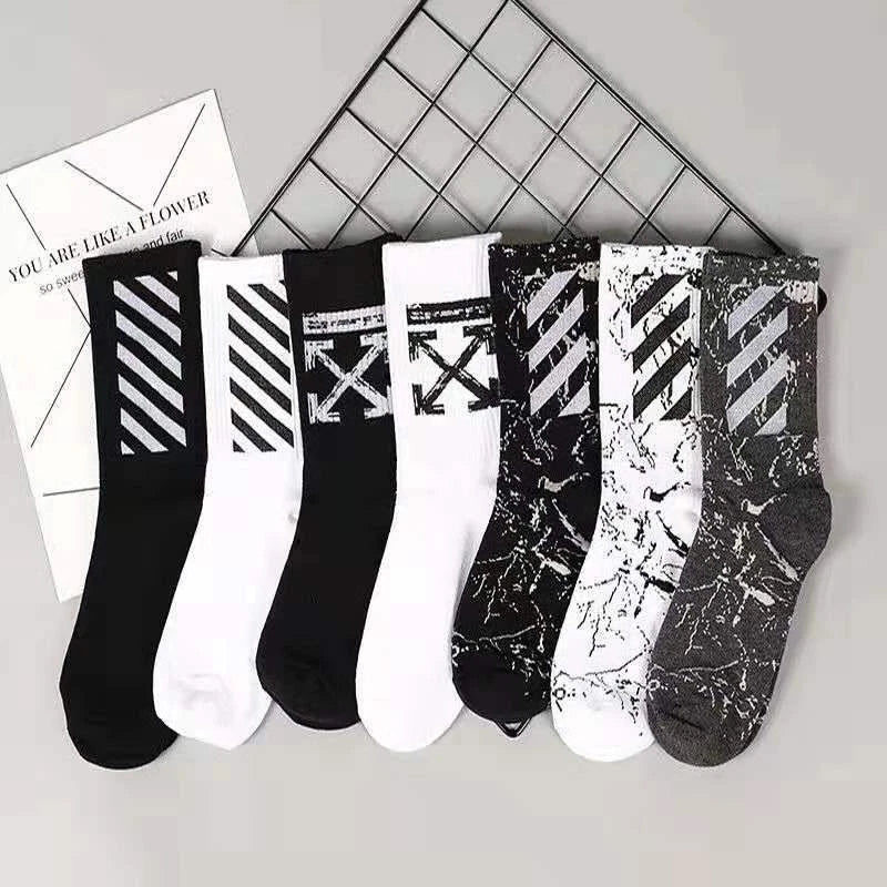 2 Pairs Mens Womens Off Arrow Crew Socks White XX Comfort Breathable Causal Sock