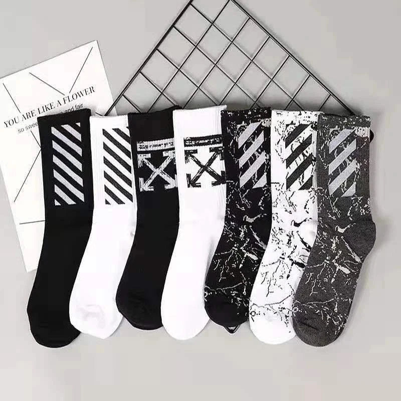 2 Pairs Mens Womens Off Arrow Crew Socks White XX Comfort Breathable Causal Sock
